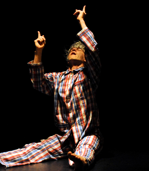 Česko-německý komponovaný večer současného tance – aktuální choreografie mezinárodních choreografů v brněnském HaDivadle