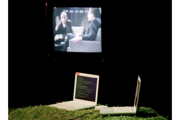 Divadlo Archa uvedlo představení, ve kterém hrají jen počítače