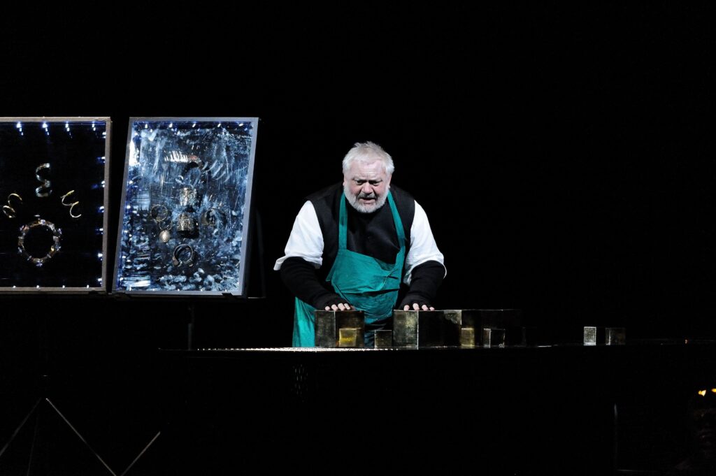 Szczygiełův Gottland na Nové scéně ND a Hindemithův Cardillac ve Stavovském divadle