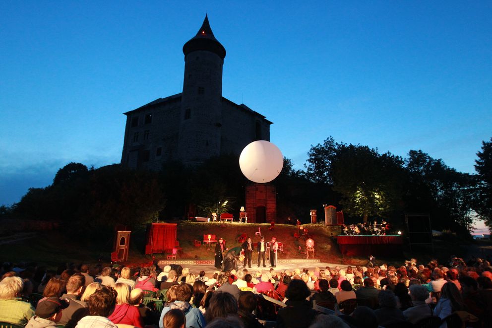 Východočeské divadlo opět po roce na hradě Kunětická hora