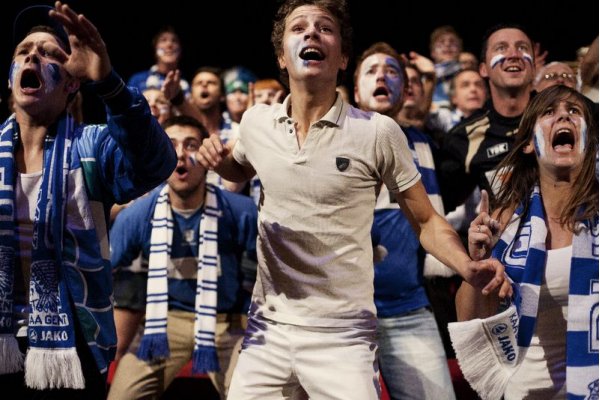 Mezinárodní festival divadla v Praze zahájí fotbalová opera