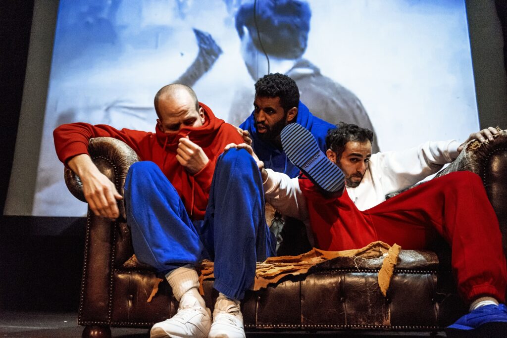 Divadelní Flora láká umělce z Evropy i ze zámoří