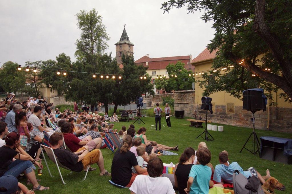 V Plzni začne divadelní část letního festivalu Živá ulice