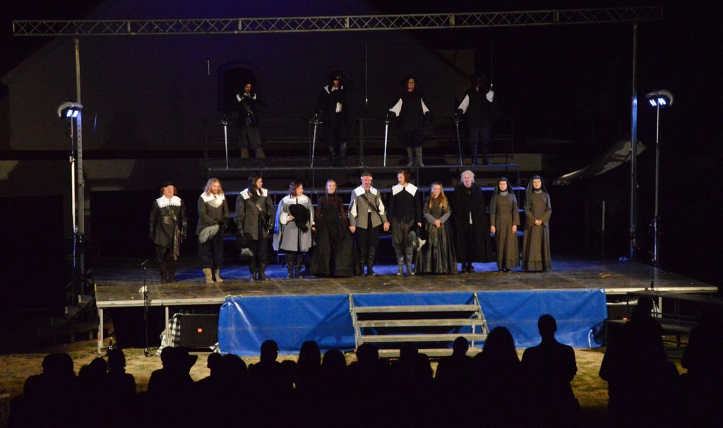 Druhý ročník Moravského divadelního léta si vysloužil ovace publika i přízeň počasí