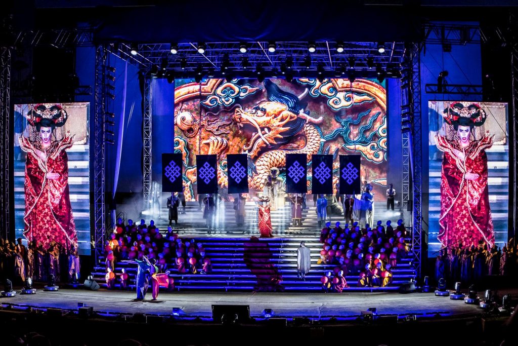 Opera Nabucco v Plzni pod širým nebem