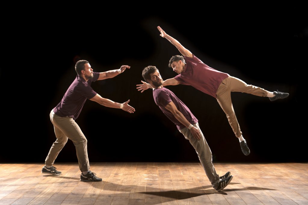 Sérii zahraničních představení na Jatkách78 odstartuje Barely Methodical Troupe