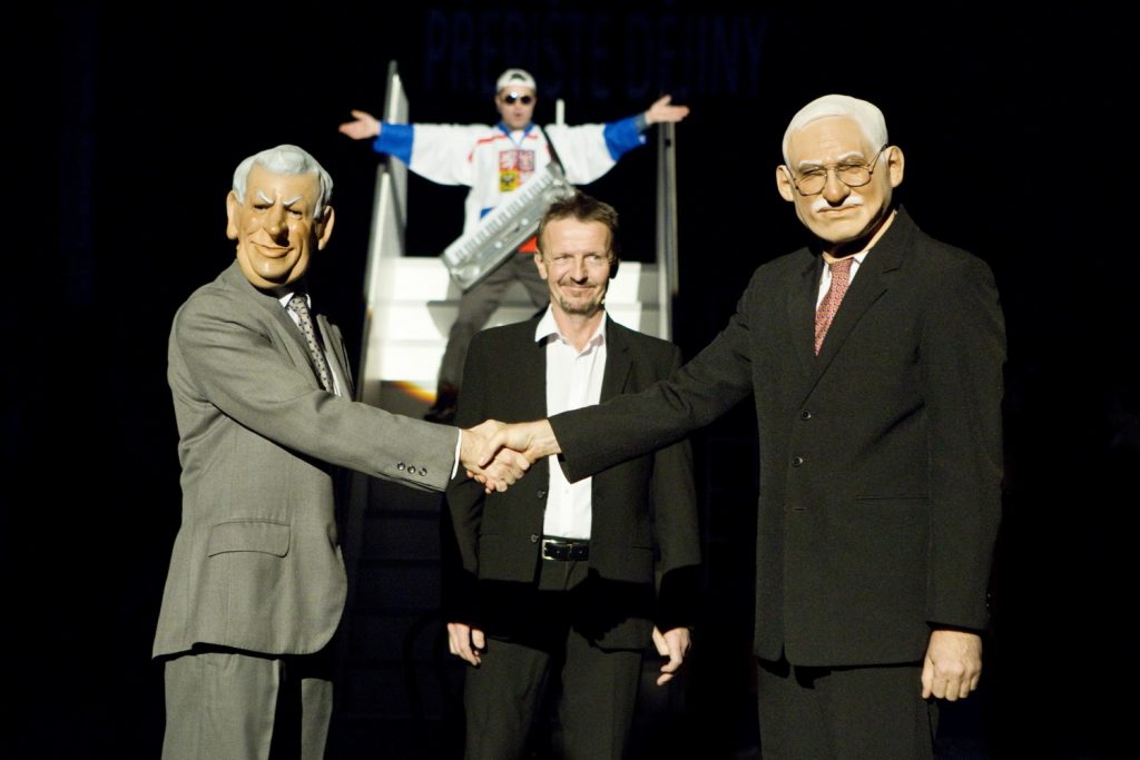 Městské divadlo Zlín a Slovácké divadlo Uherské Hradiště pořádají třídenní přehlídku ZARÁZ