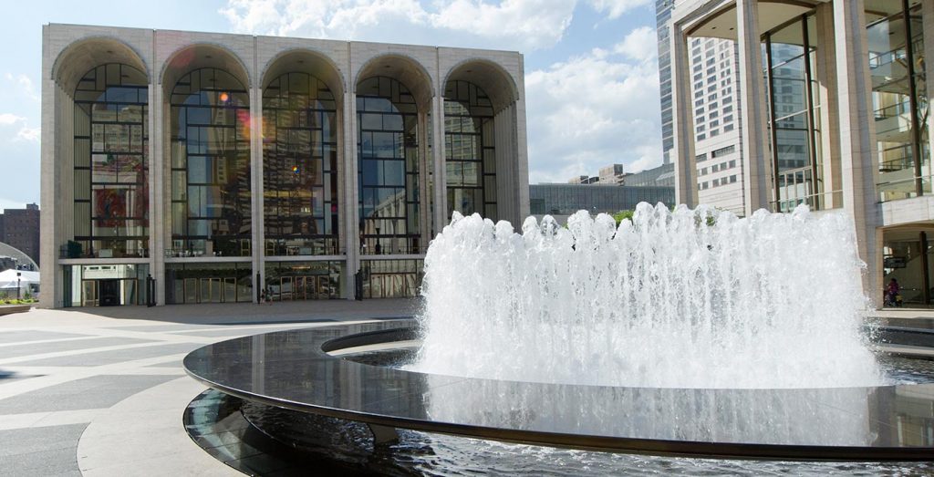 Opera Plus: Online přenosy v období koronaviru nabídne i newyorská Metropolitní opera