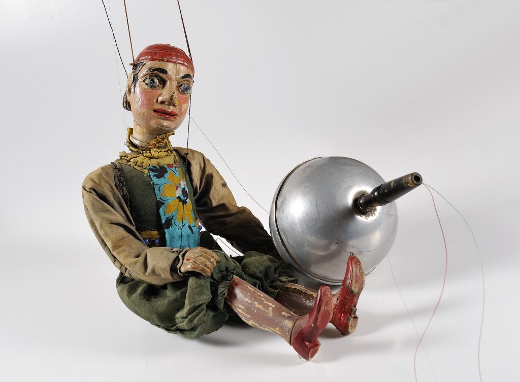 Český Kašpárek na cestách za velikou vodu: v Koreji se představí české historické loutky