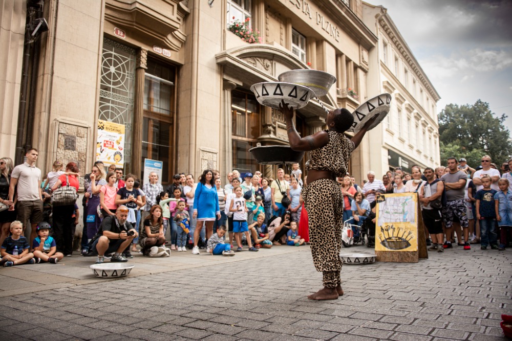 V září se vrátí živá kultura do ulic na Pilsen Busking Festu 2021