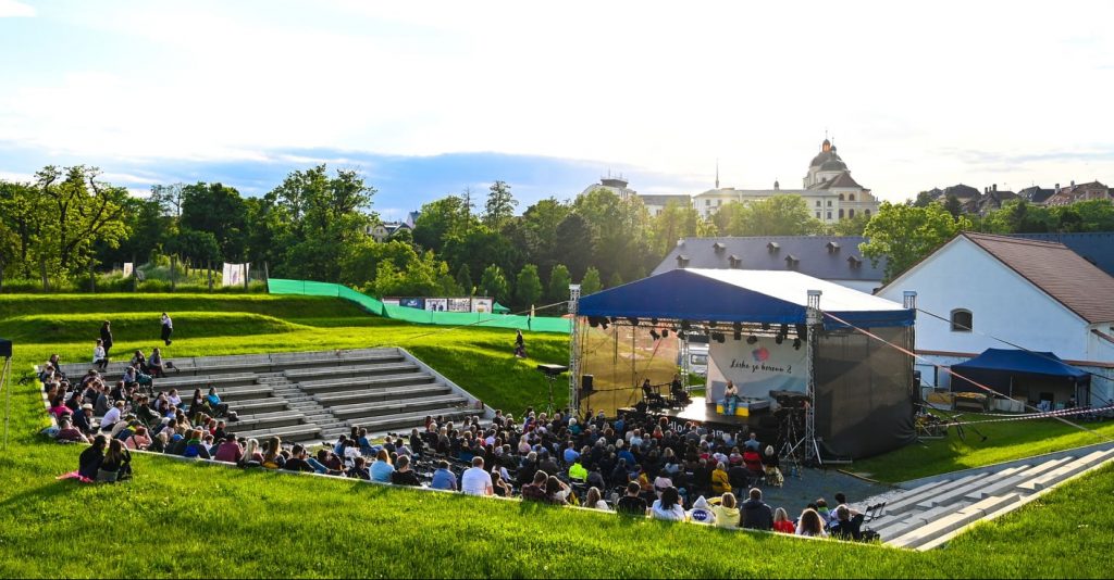 Červen NAŽIVO se přehoupl do své druhé poloviny