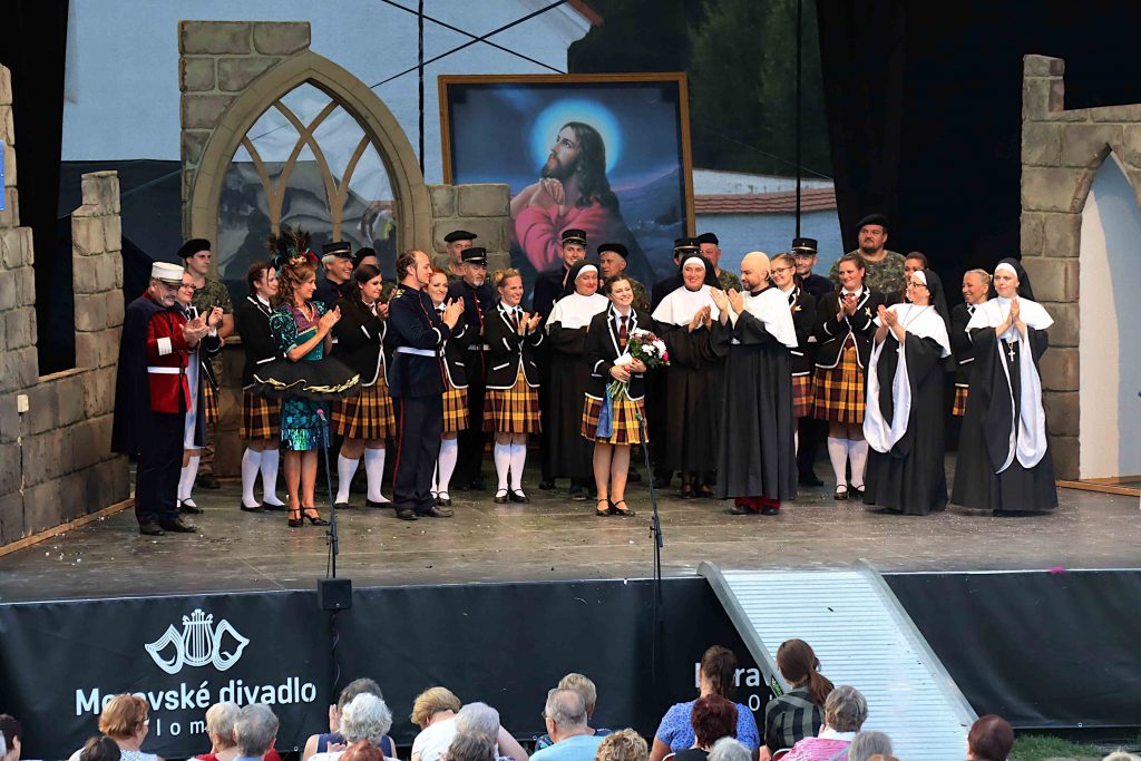 Umělci Moravského divadla v létě kočovali po Olomouckém kraji