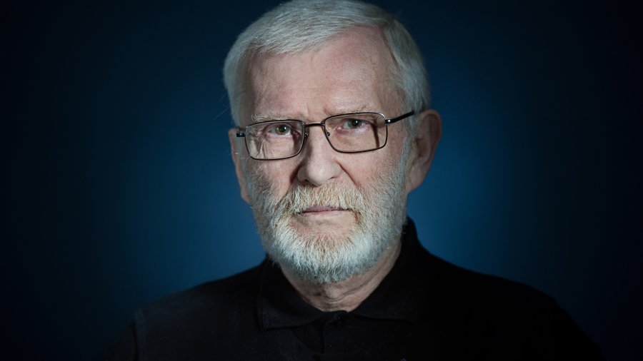 Zemřel Viktor Vrabec