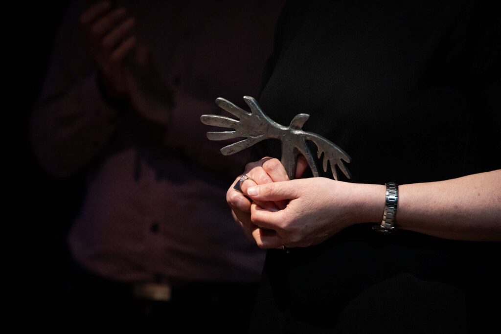 Mezinárodní festival divadelních škol SETKÁNÍ/ENCOUNTER 2022 udělil čtyři Marty