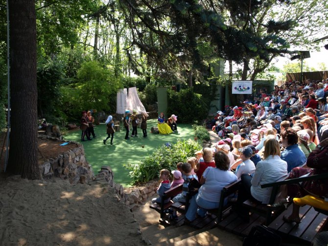 Jubilejní 50. ročník festivalu Divadlo v přírodě