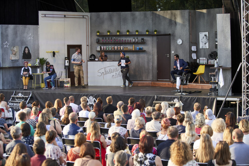 V neděli začíná v Olomouci festival Moravské divadelní léto v parku