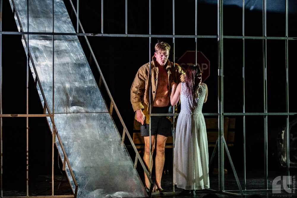 Městská divadla pražská podporují Ukrajinu a její umělce