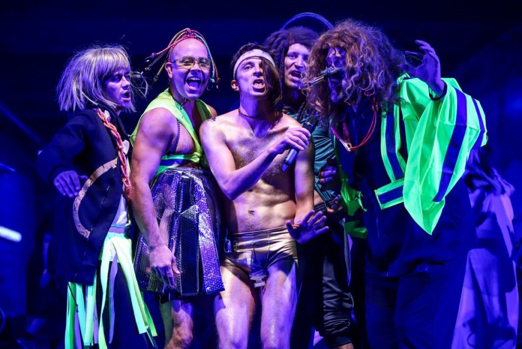 Festival DIVADLO přiveze inscenace slavných režisérů Roberta Lepage, Christopha Marthalera, Viktora Bodó nebo vtipné zamyšlení nad Rolling Stones