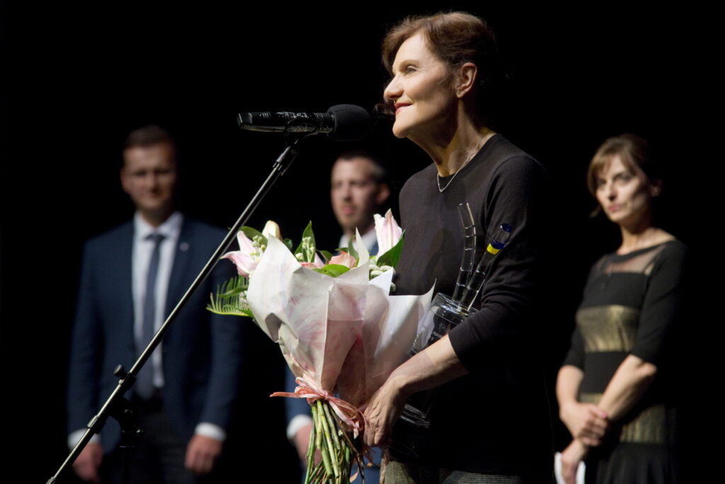 Cenu Martina Porubjaka na festivalu Setkání Stretnutie získala Jana Oľhová