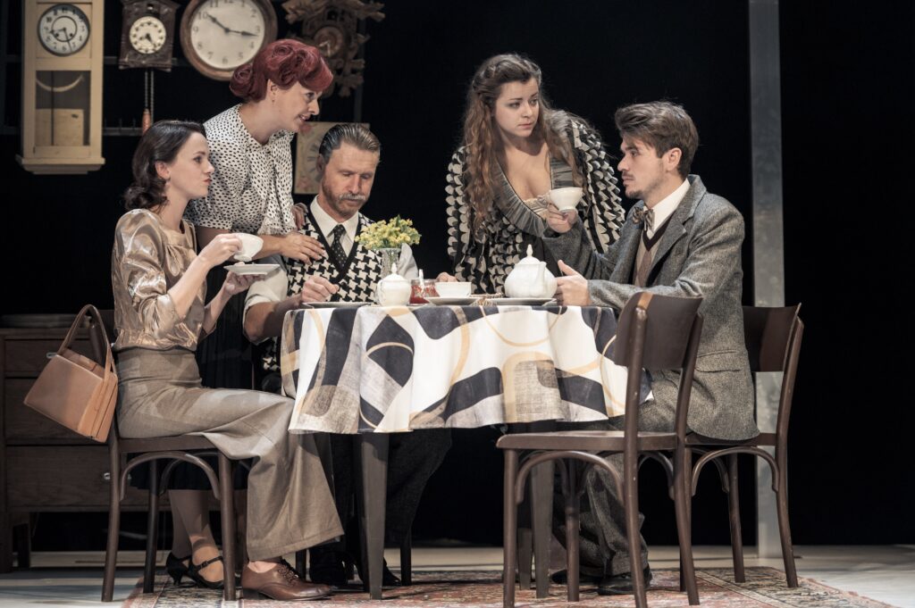 Činohra Národního divadla Brno bude hostovat v Rumunsku s inscenací Majitelé klíčů