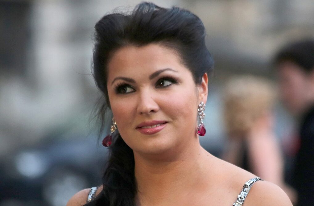 Ruská pěvkyně Anna Nětrebková nevystoupí v pražském Obecním domě