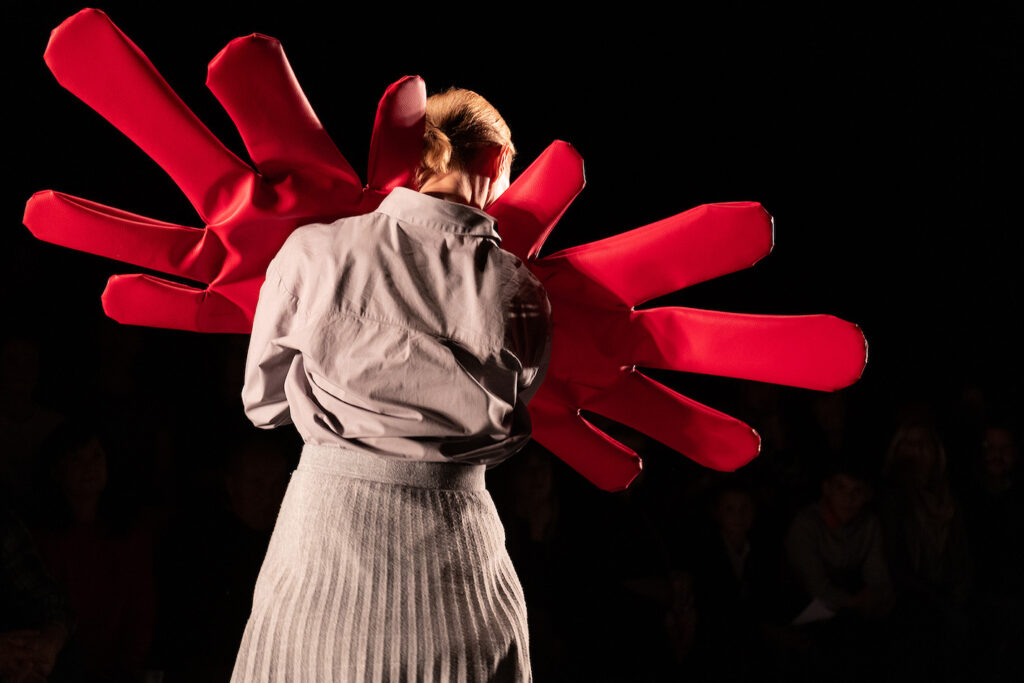 Začíná Malá inventura. Festival nového divadla vyhlíží praskliny nejen v naší imaginaci