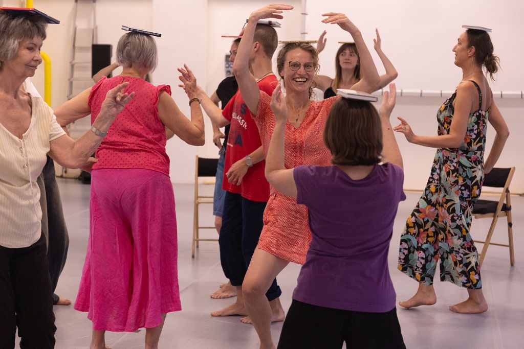 Projekt Dance Well pro lidi s Parkinsonovou chorobou nebo jiným pohybovým omezením probíhá už jeden rok