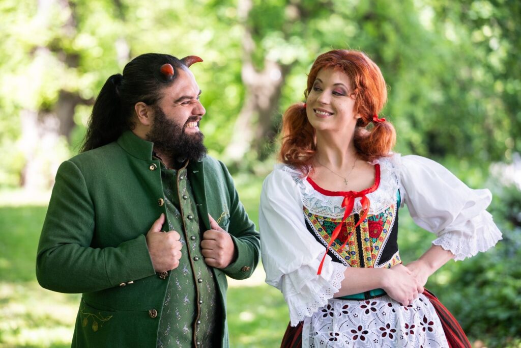 Open-air opera Čert a Káča bude uvedena na Vysoké u Příbramě, kde ji Antonín Dvořák složil