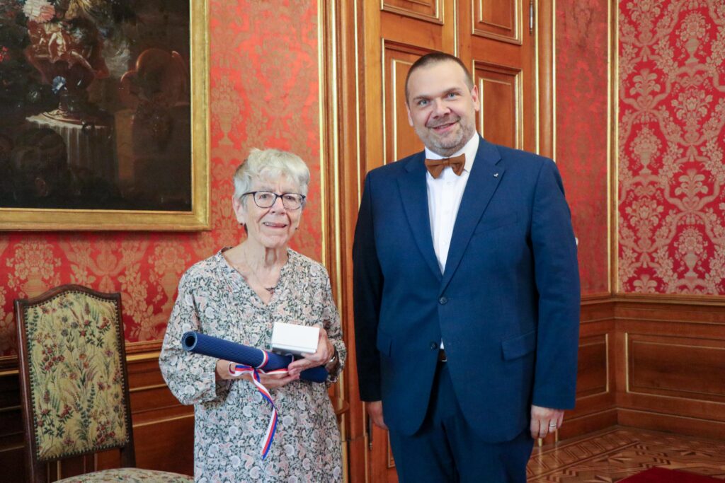 Ministr Baxa ocenil divadelní historičku Barbaru Day