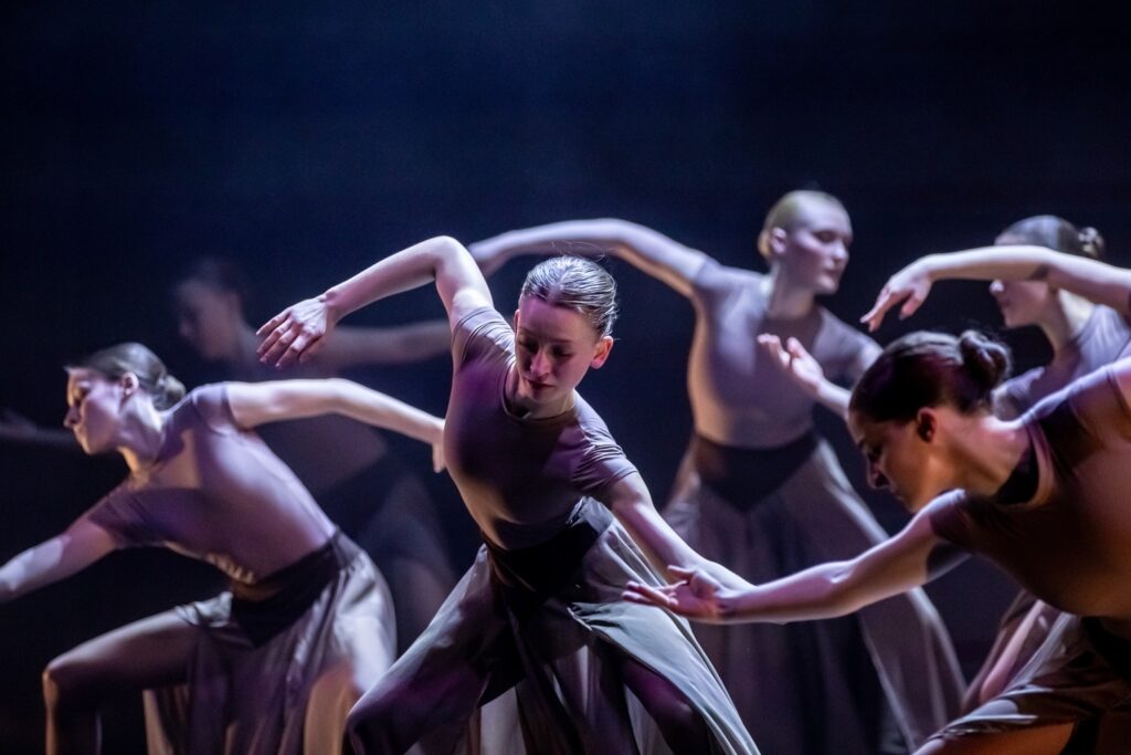 Nebe na zemi. Balet Praha Junior 2 roztančí Ústí nad Labem