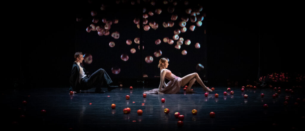 Maďarský soubor Royal Ballet Fehérvár uvádí Fantomovou bolest v české premiéře už tuto neděli v Divadle na Vinohradech