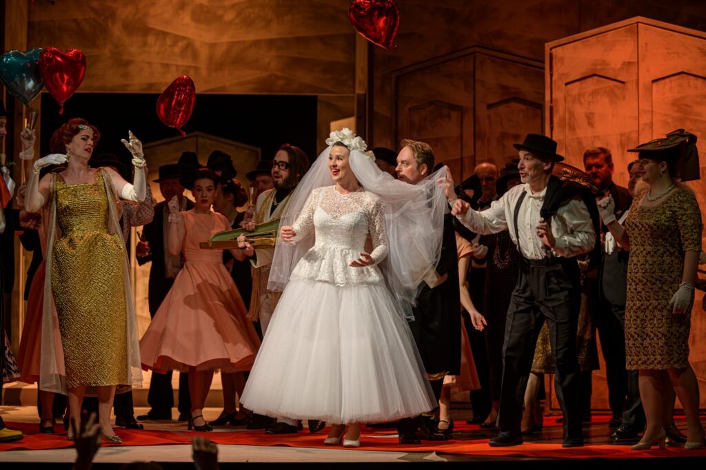 Florentský slaměný klobouk skladatele Nina Roty poprvé v Česku