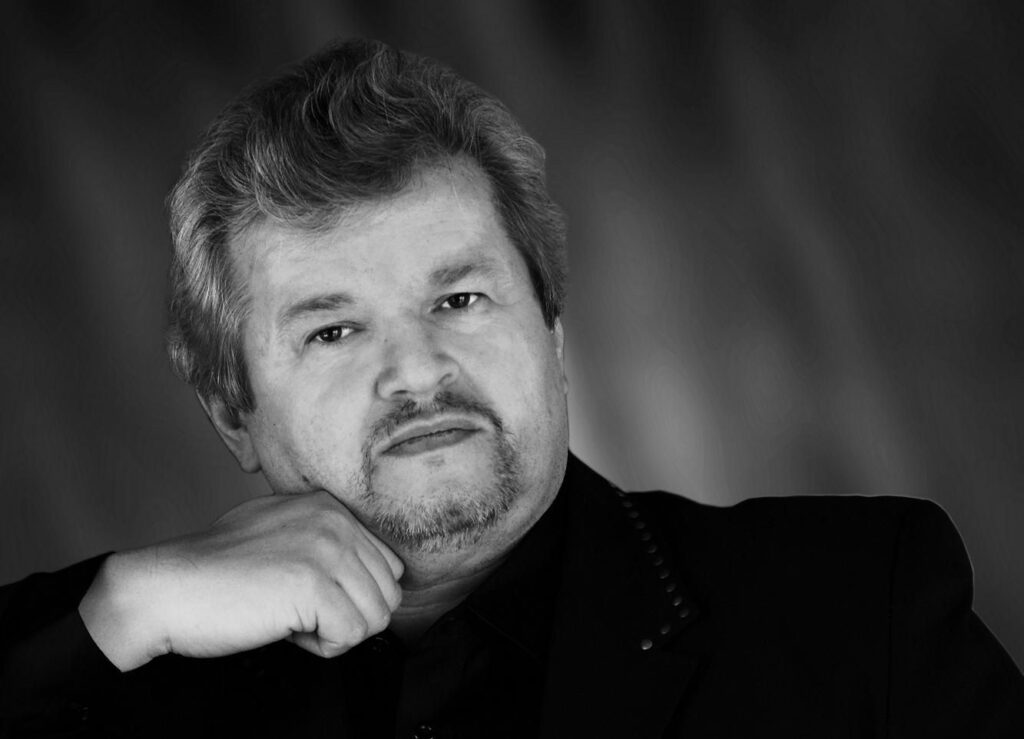 Vedení města Ústí nad Labem odvolalo ředitele Severočeského divadla Miloše Formáčka