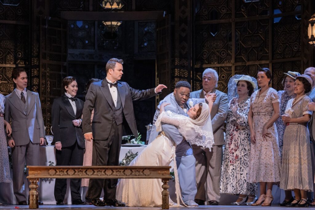 Figarova svatba z Metropolitní opery míří do kin. Námět dříve provokoval, dnes je to klasika