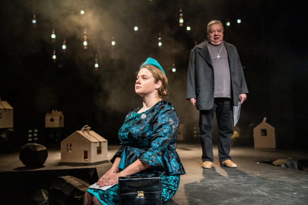 Šikmý kostel Divadla Petra Bezruče je úspěšný online na platformě Dramox.cz i v kinech