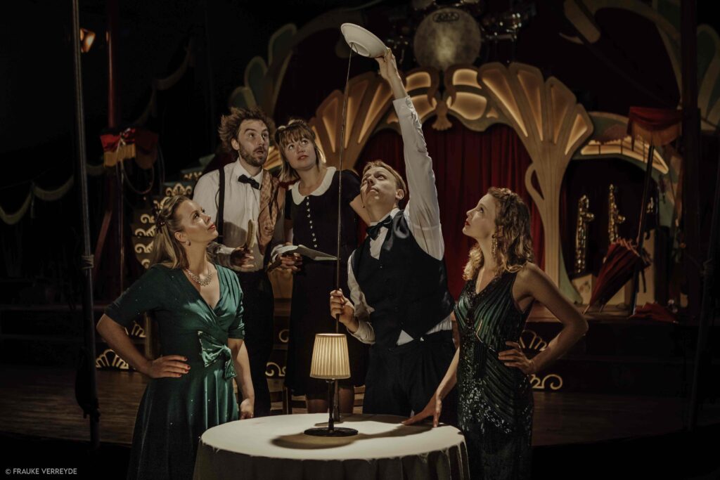 Novinku od Cirque Trottola, nakažlivé rytmy Swingu i káču v nevídaných podobách nabídne letošní festival ARENA