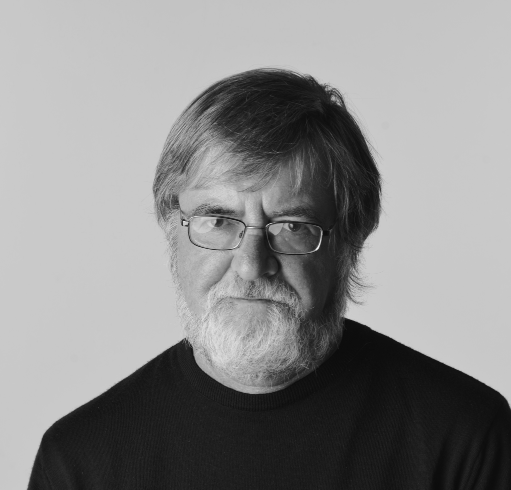 Zemřel skladatel Karel Cón