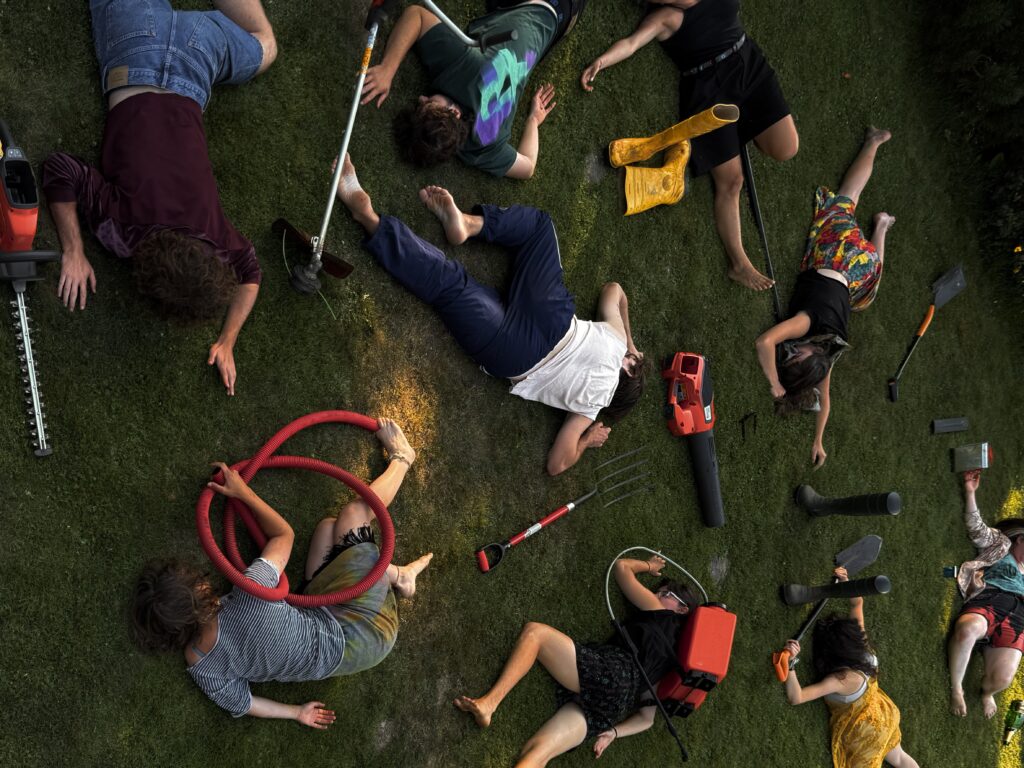 Divadlo DISK uvede premiéru inscenace „krtek kámen kyanid“, která se zabývá tématem rezistence přírody