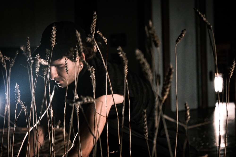 O krok blíž konci i začátku s 32. ročníkem festivalu …příští vlna/next wave…