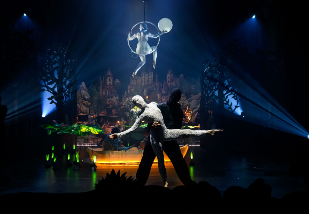 Divadelní Má vlast míří 28. září do kin. Úspěšný multižánrový projekt se dočká repríz v září 2026