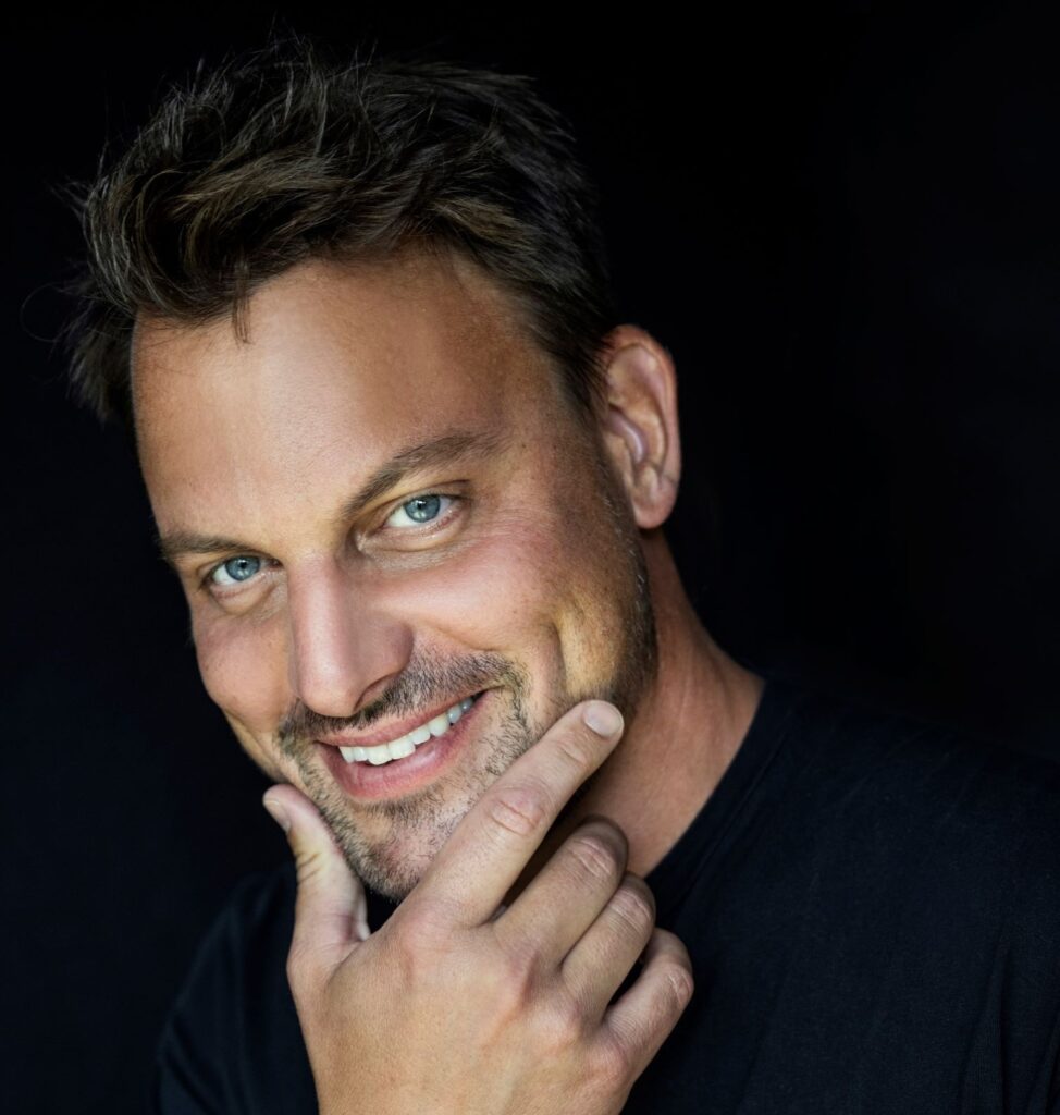 Pavel Černoch zamíří v nové sezoně do Bari jako Don Carlos, do Vídně jako Albert Gregor i do Madridu jako Jeník