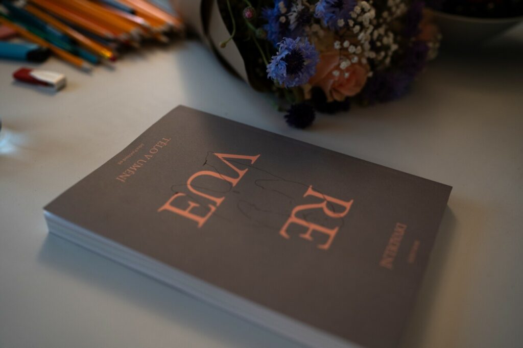 Tělo v umění – uvedení Divadelní revue a performativní workshop v klubovně Městské knihovny