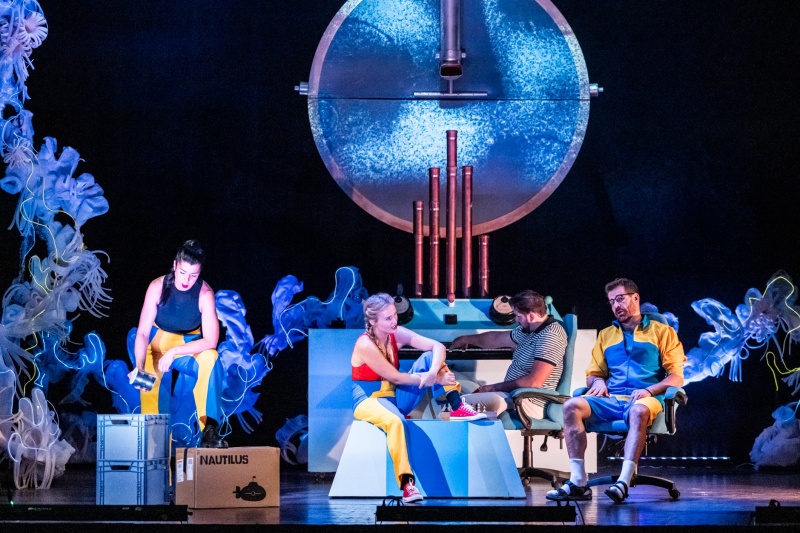 Operní soubor Divadla F. X. Šaldy otevírá sezonu operní pohádkou Porucha na lodi Nautilus