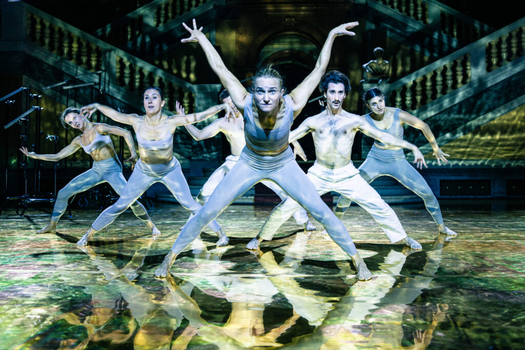 DEKKADANCERS oslaví deset let na scéně. Chystají dvě premiéry, výstavy i fotografický workshop