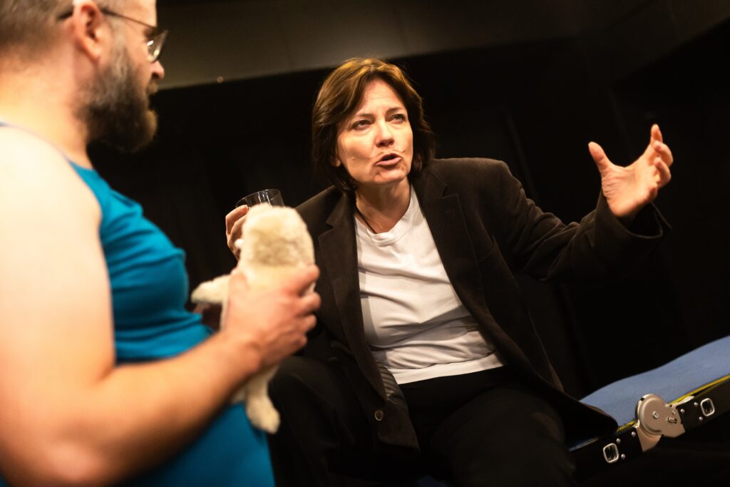 Divadlo Exil vstupuje do jubilejní 25. sezóny s komedií, dramatem i antiutopií