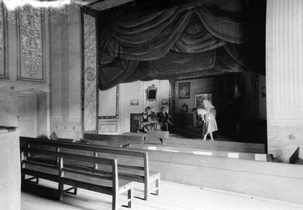 Teatrologická společnost zve na odborně zaměřený výlet na zámek Kačina