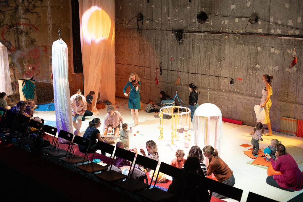 Feet Forward Festival: nový festival současného tance a pohybového divadla pro děti a mládež úspěšně završil svůj nultý ročník v Kulturní stanici Galaxie