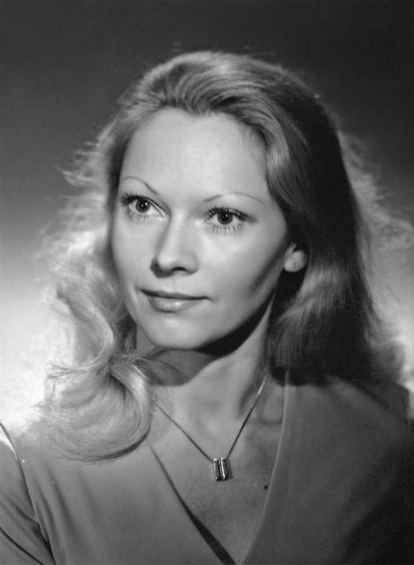 Zemřela emeritní sólistka Baletu ND paní Miroslava Pešíková