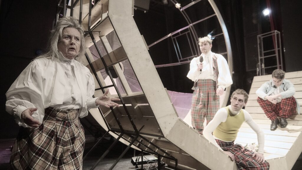 Nová inscenace v Divadle Petra Bezruče: true crime adaptace Obrazy Doriana Graye