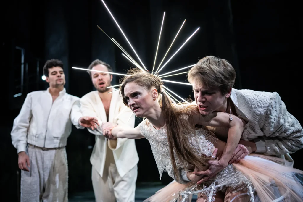 Činohra Národního divadla uvede ve Státní opeře premiéru Ovidiových Proměn